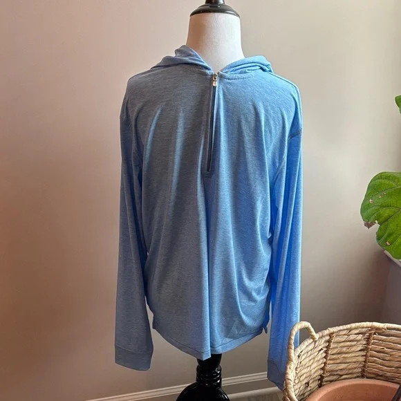 JOHNNIE O Welsey Performance 1/4 Zip Hoodie in Mailblu Size Medium MSRP $128.00 - Picture 3 of 9